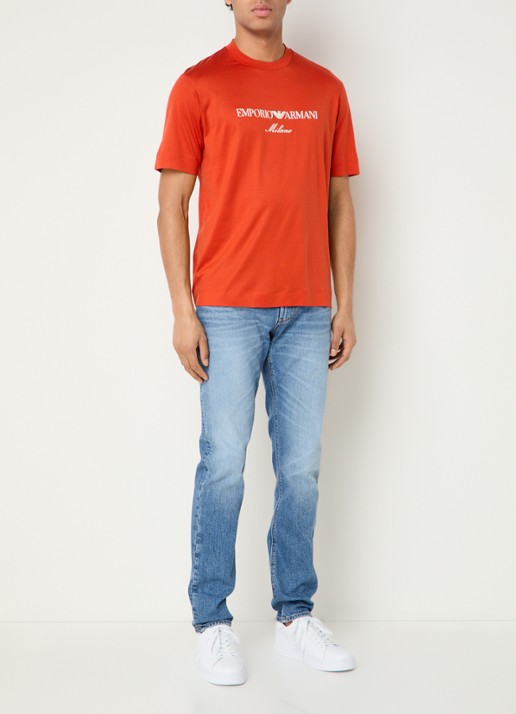 Armani T-shirt  met logoborduring - voorkant 4 oranjerood
