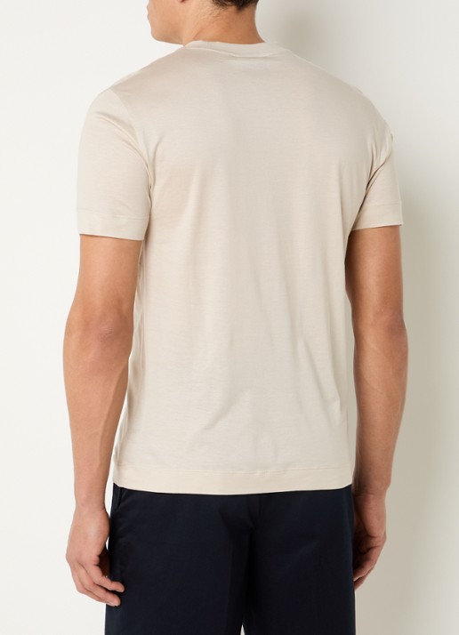 Armani T-shirt met logoborduring - achterkant beige