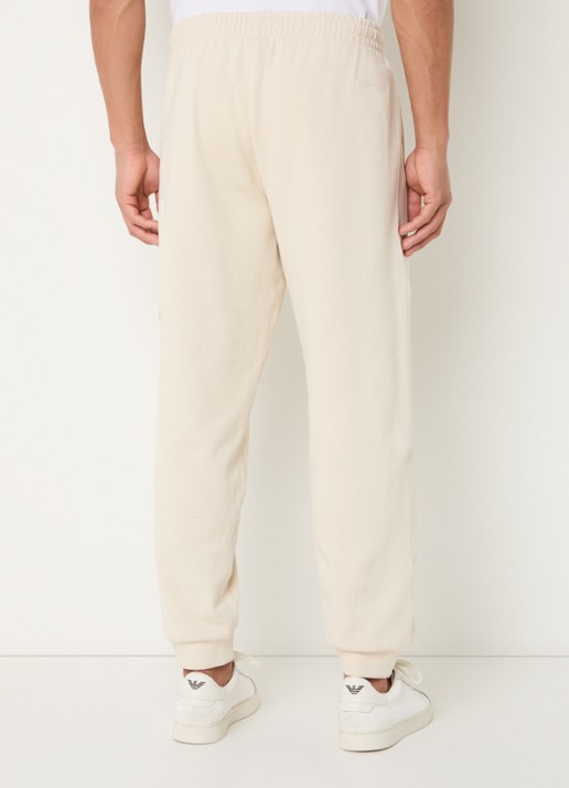 Armani Tapered fit joggingbroek met 3D logoprint - achterkant 3 beige