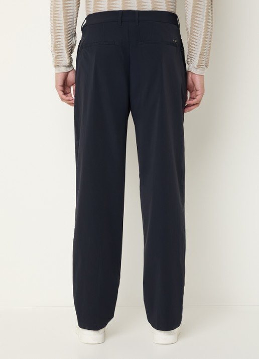 Armani Tapered fit joggingbroek met paspelzakken - achterkant donkerblauw