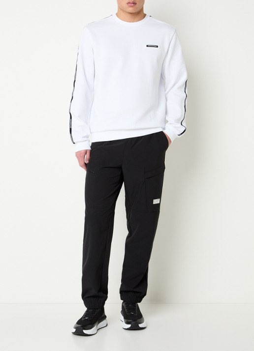 Armani Tapered fit trainingsbroek met logo - voorkant 4 zwart