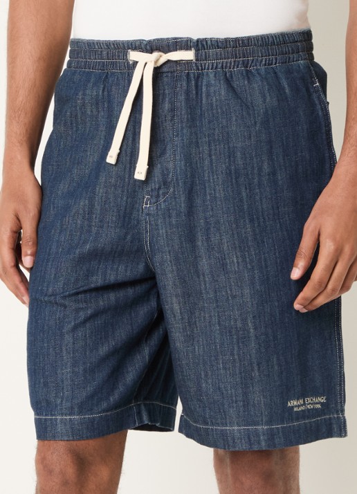 Armani Wide fit korte broek van denim met steekzakken - detail indigo