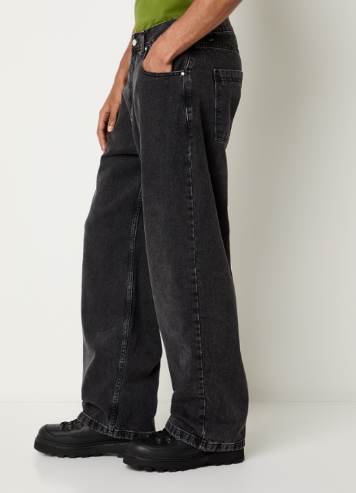 Arte Antwerp Heart Pocket loose fit jeans met gekleurde wassing en logoborduring - detail 4 zwart