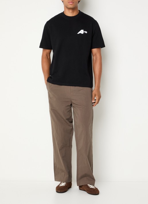 Arte Antwerp Straight fit trackpants met steekzakken - voorkant 2 bruin