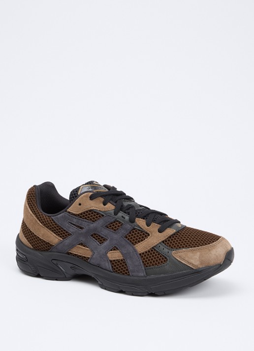 ASICS Gel-1130 sneaker met suède details - voorkant donkerbruin