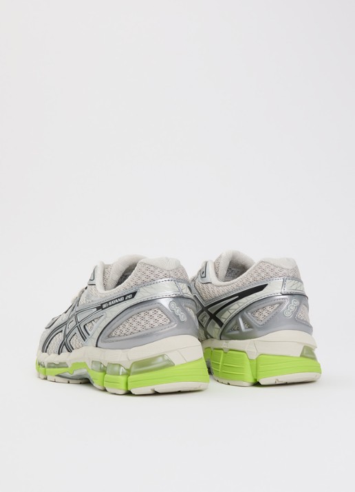 ASICS Gel-Kayano 20 sneaker met mesh details - achterkant grijs