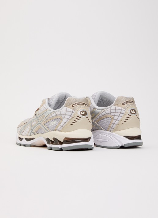 ASICS Gel-Nimbus sneaker van mesh met logo - achterkant beige