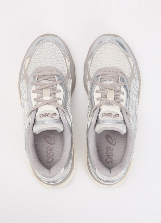 ASICS Gel-NYC 2.0 sneaker met metallic finish  - detail 3 taupe