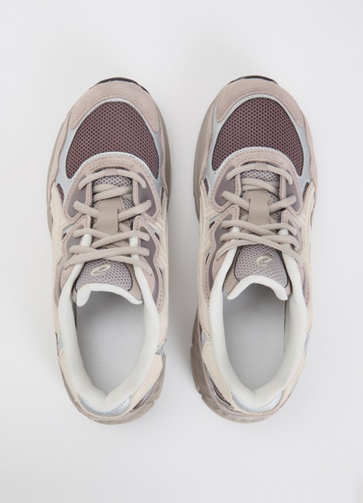 ASICS Gel-NYC sneaker met mesh details - detail 2 beige