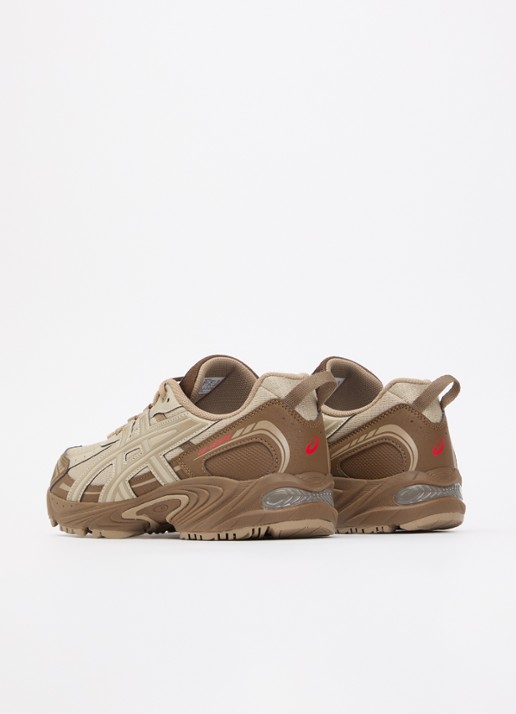 ASICS Gel-Ventx sneaker met mesh details - achterkant 5 bruin