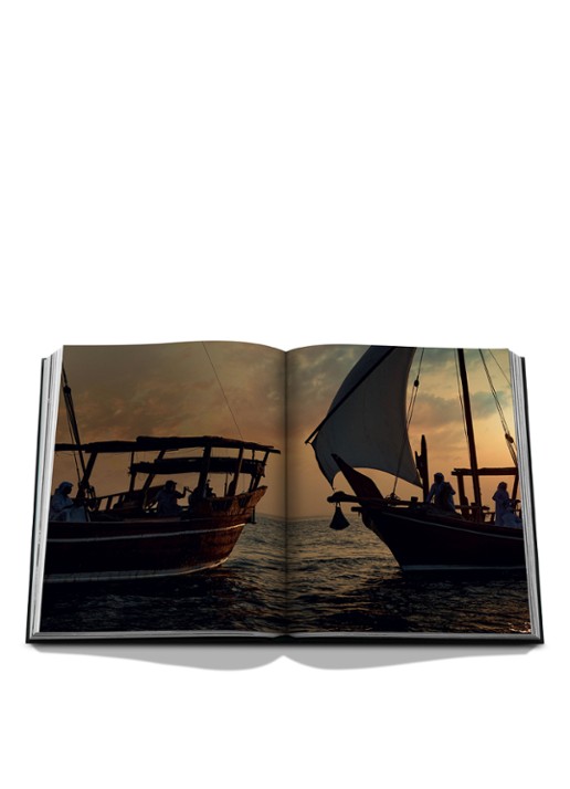 Assouline Bahrain Pearls: Treasures from the Land of  the Two Seas (Classic) - detail 4 multicolor