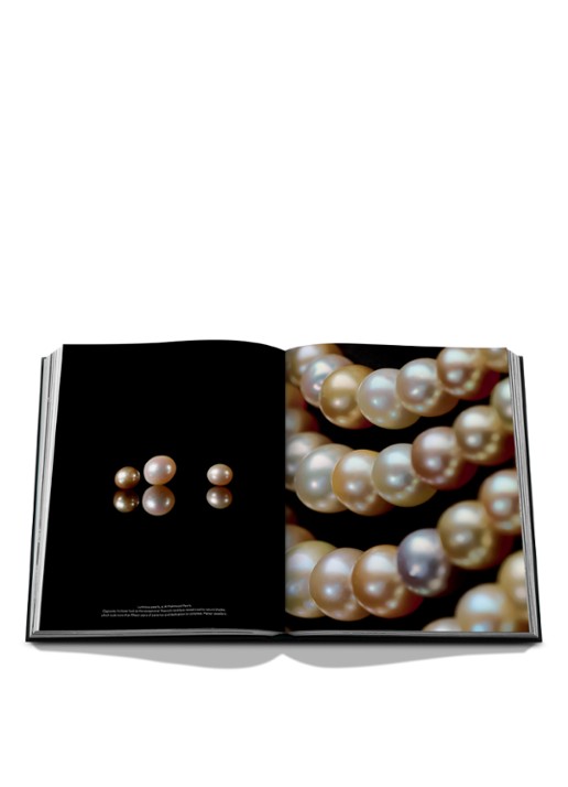 Assouline Bahrain Pearls: Treasures from the Land of  the Two Seas (Classic) - voorkant 2 multicolor