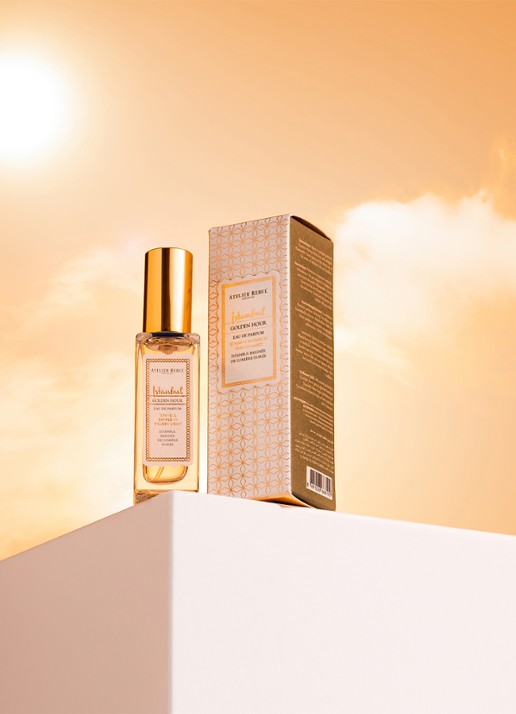 Atelier Rebul Istanbul Golden Hour Eau de Parfum - voorkant 2 vanillegeel