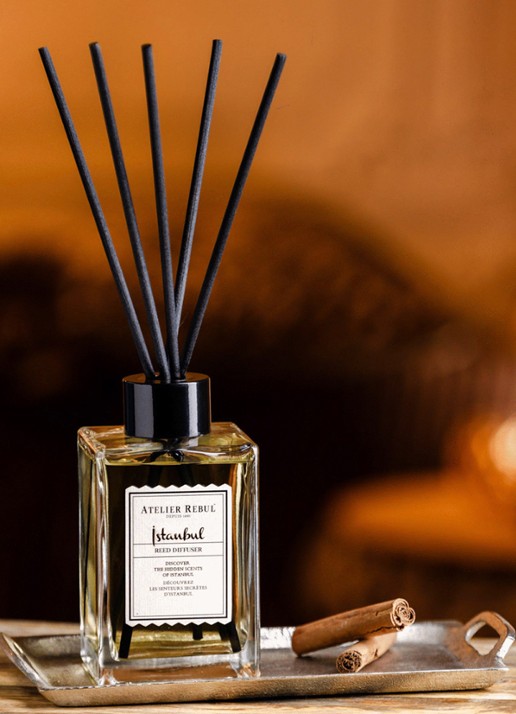 Atelier Rebul Verbena & Ginger geurstokjes 120 ml - detail zwart