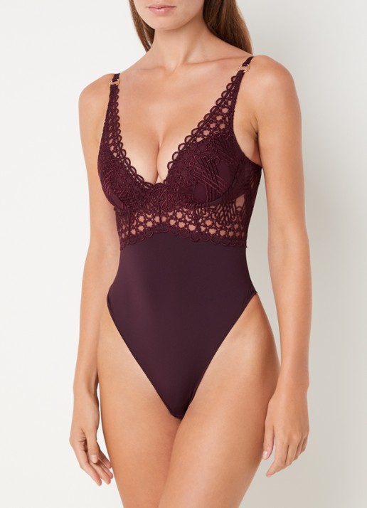 Aubade Eloge Du Desir voorgevormde body van mesh met borduring - voorkant 3 aubergine