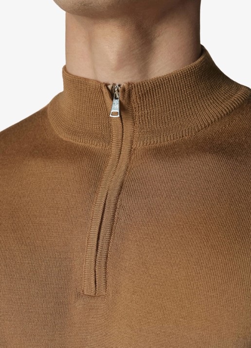 Aurélien Fijngebreide trui van merino wol met halve rits - detail 2 caramel-261