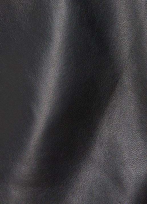 ba&sh Aglae high waist wide fit korte broek van lamsleer met steekzakken - detail 4 zwart