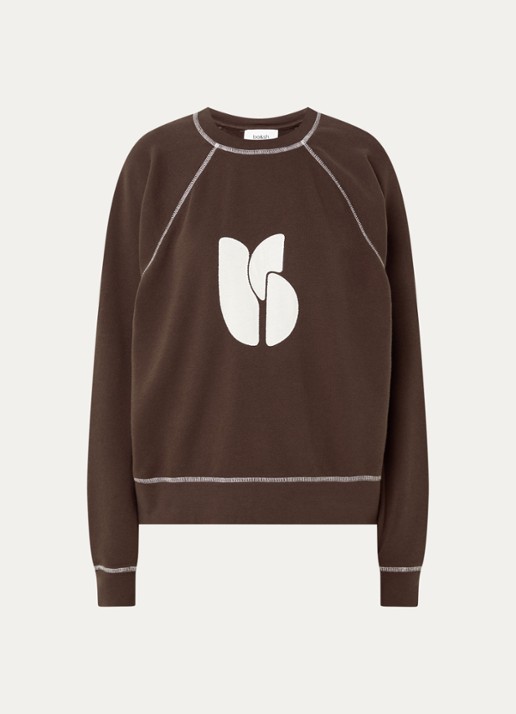 ba&sh Bart sweater met logopatch - voorkant 3 chocoladebruin