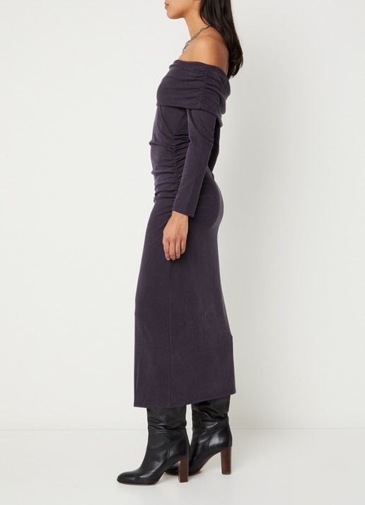 ba&sh Bettina ribgebreide off shoulder jurk  - voorkant 3 indigo