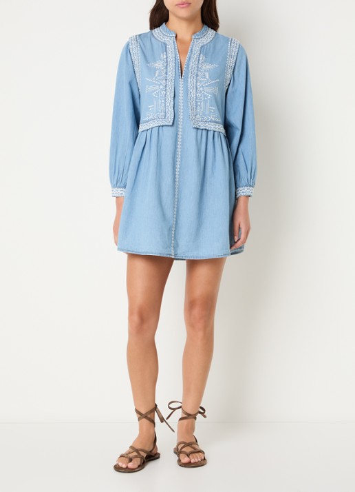 ba&sh Laena mini jurk van chambray met borduring - voorkant 2 blauwgrijs