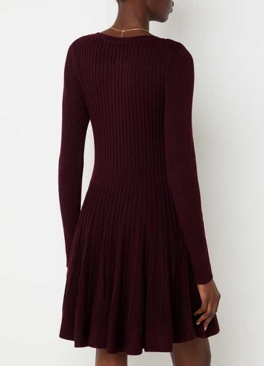 ba&sh Paola mini jurk met opengewerkt dessin - achterkant aubergine
