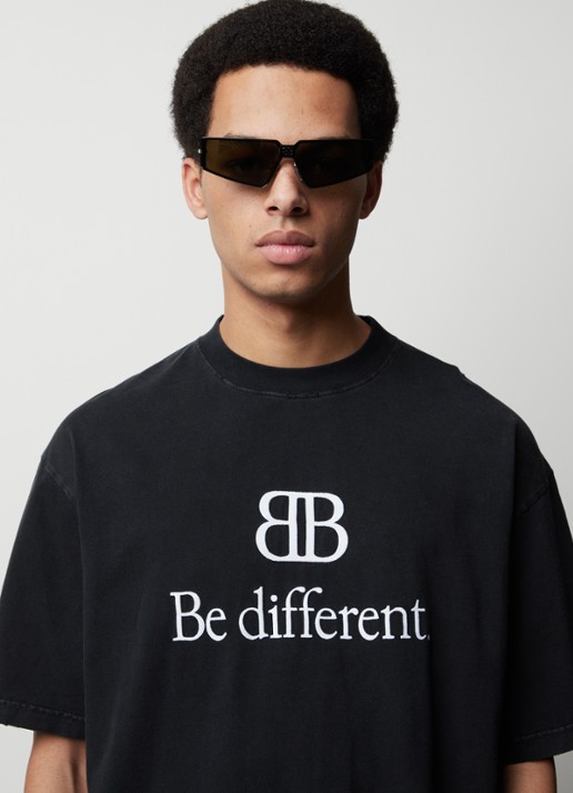 Balenciaga Zonnebril BB0192S - voorkant 2 zwart