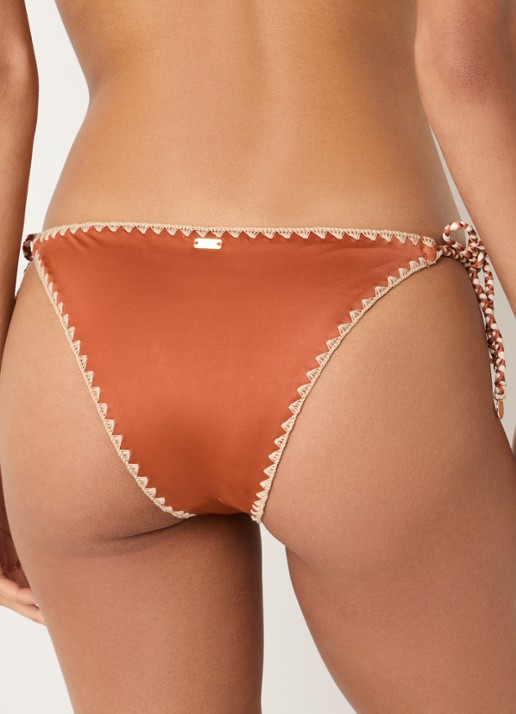 Banana Moon Blika Nazca bikinislip met geknoopt detail en lurex - achterkant 5 roestbruin