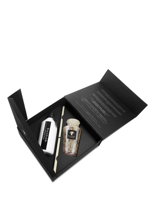 Baobab Collection White Pearls Mini Totem geurstokjes 250 ml met navulling 500 ml - voorkant 2 lichtbruin
