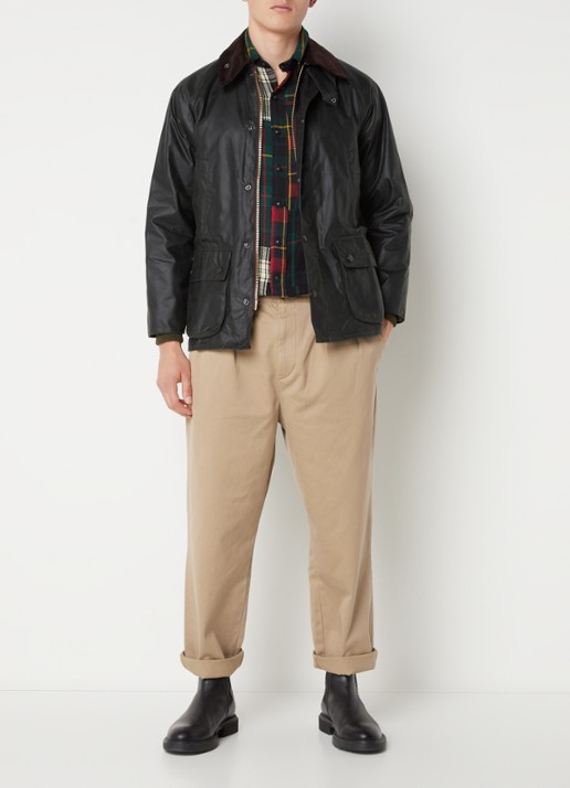 Barbour Bedale jack met opgestikte zakken en kraag van corduroy  - voorkant 2 bronsgroen
