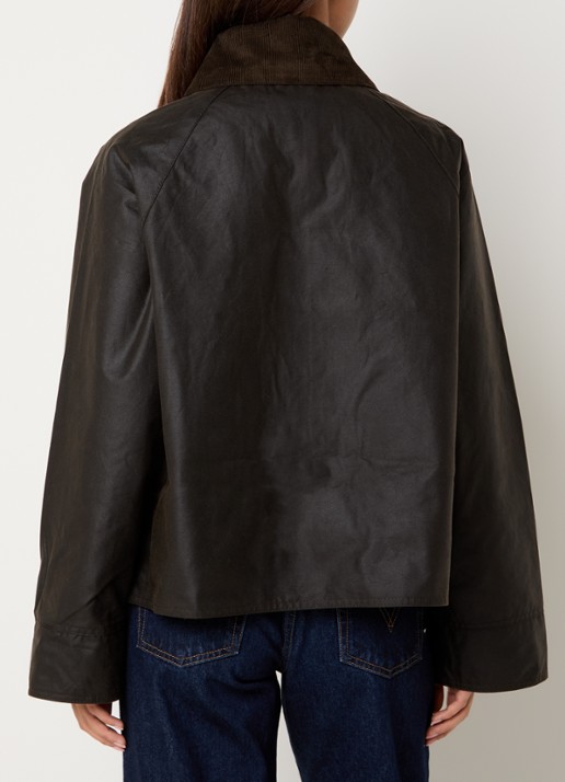 Barbour Icons Modern Spey A-lijn barn jack met klepzakken - achterkant donkerbruin