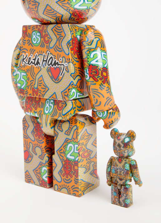Bearbrick Bearbrick 100 & 400% Keith Haring ''Special'' set van 2 - voorkant 2 oranje