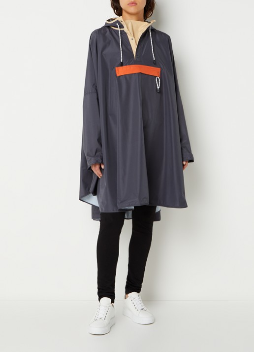 Becksöndergaard Solid oversized poncho met capuchon en ritszak - voorkant 2 blauw