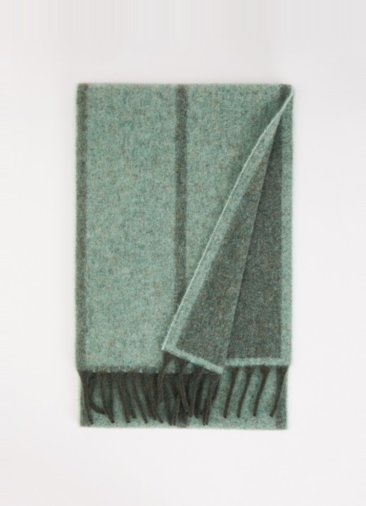Bellerose Morywo sjaal in alpaca wolblend 220 x 33 cm  - voorkant 3 groen