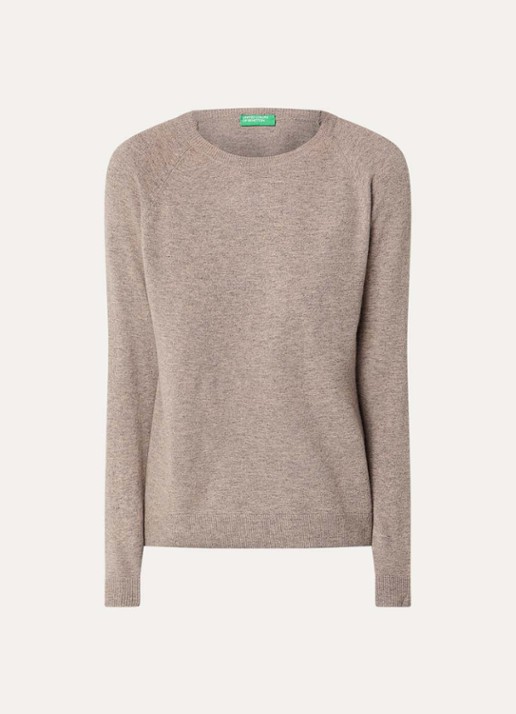 Benetton Fijngebreide pullover in kasjmierblend met ronde hals  - voorkant taupe