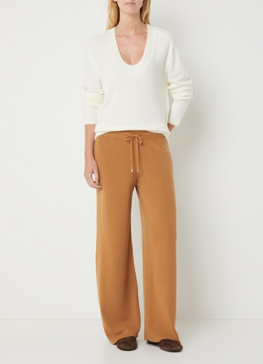 Benetton Fijngebreide pullover in wolblend met V-hals - voorkant 4 gebroken wit