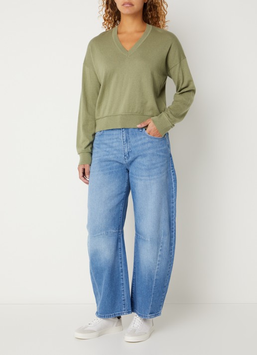 Benetton Fijngebreide pullover in wolblend met V-hals - voorkant 3 groen