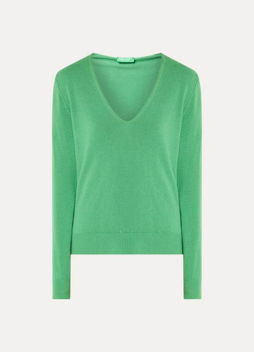 Benetton Fijngebreide pullover van scheerwol met V-hals - voorkant groen