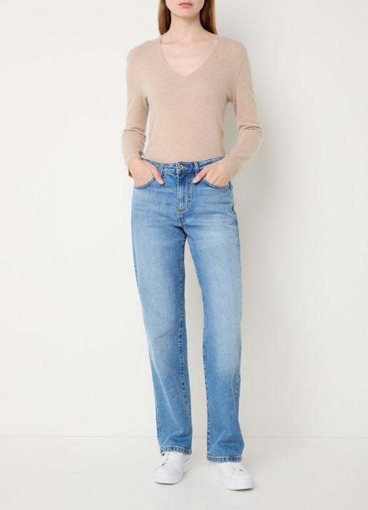 Benetton Fijngebreide pullover van scheerwol met V-hals - voorkant 2 camel