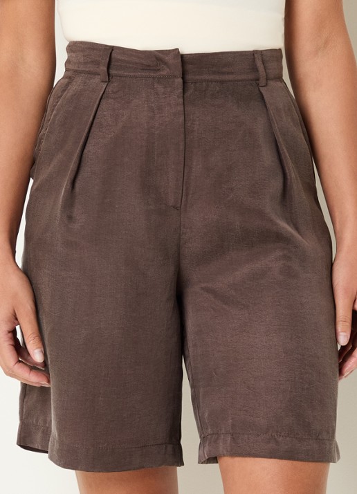 Benetton High waist loose fit korte pantalon met glanzende finish