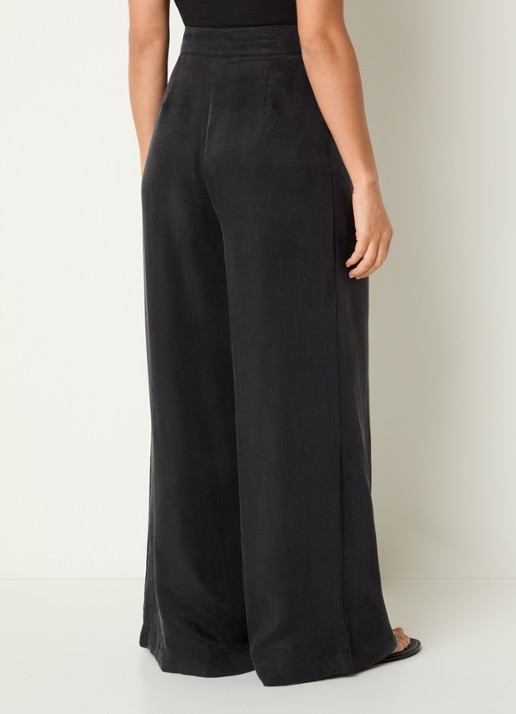 Benetton High waist wide fit pantalon met glanzende finish - achterkant 4 zwart