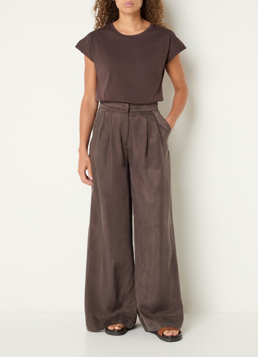 Benetton High waist wide fit pantalon met glanzende finish - voorkant 2 kastanjebruin