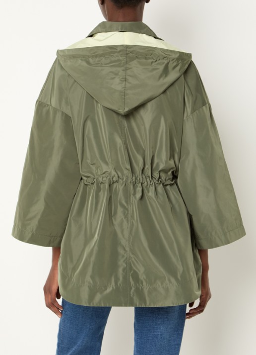 Benetton Jack met capuchon en klepzakken - achterkant groen