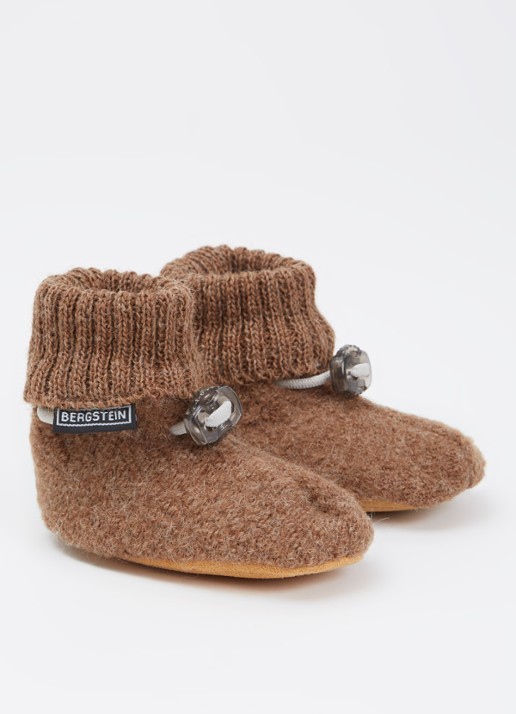 Bergstein Cozy babyslofje van wol in giftbox - voorkant bruin