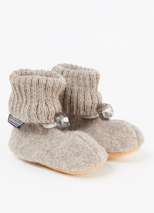 Bergstein Cozy babyslofjes van wol in giftbox - voorkant 2 donkerbeige