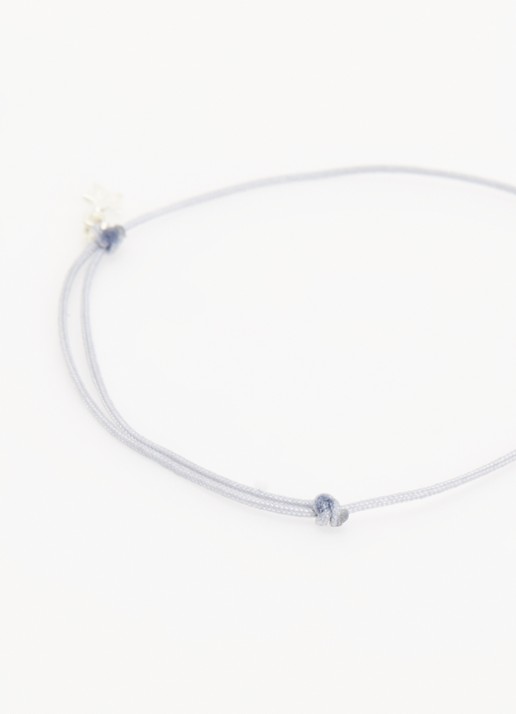 Bibi Camille Mini Smile Rope armband met bedel - detail blauwgrijs