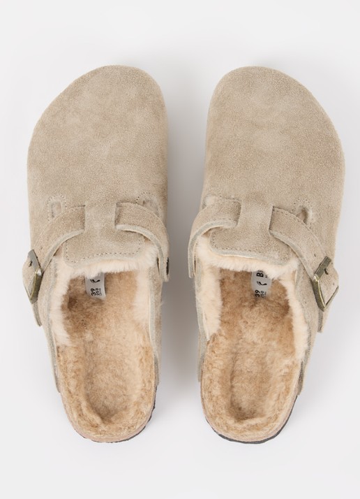 Birkenstock Boston clog van suède met lamswol - detail 3 taupe