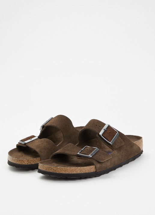 Birkenstock Narrow Fit Arizona slipper van suède - detail 3 chocoladebruin