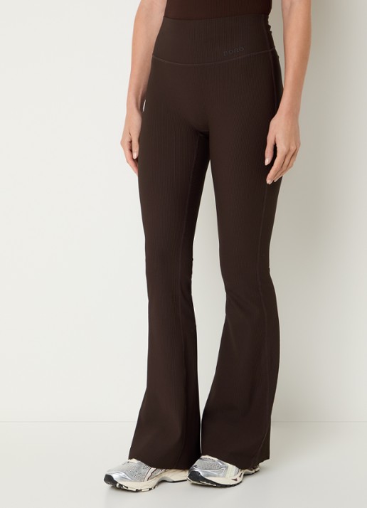 Björn Borg Studio high waist flared fit trainingslegging met ribstructuur - detail bruin