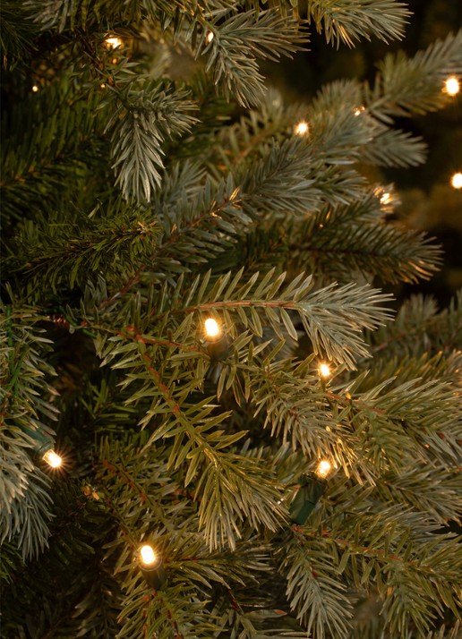 Black box Ardley kunstkerstboom met LED verlichting 230 cm - detail 4 donkergroen