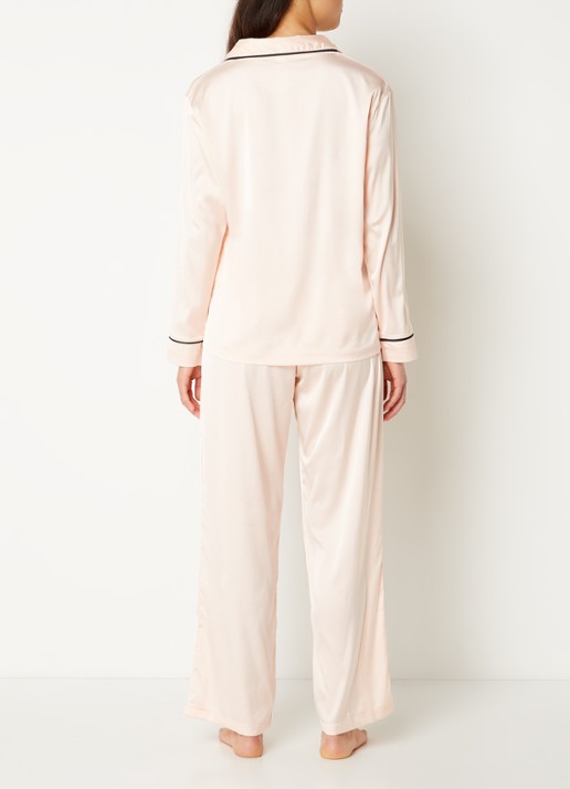 Bluebella Claudia pyjamaset van satijn  - achterkant roze